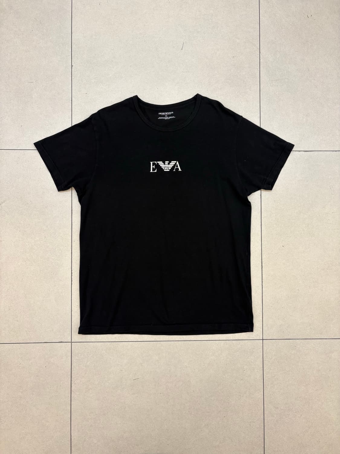 엠포리오 아르마니 로고 티셔츠 상품이미지3