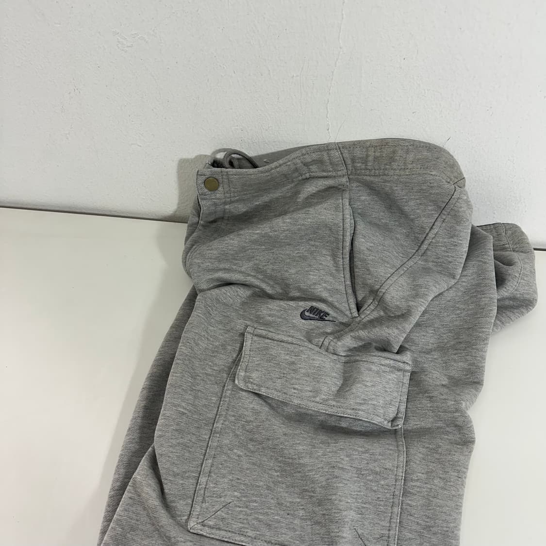 L-XL 나이키 그레이 기본로고 세미와이드 카고 트레이닝팬츠 상품이미지1