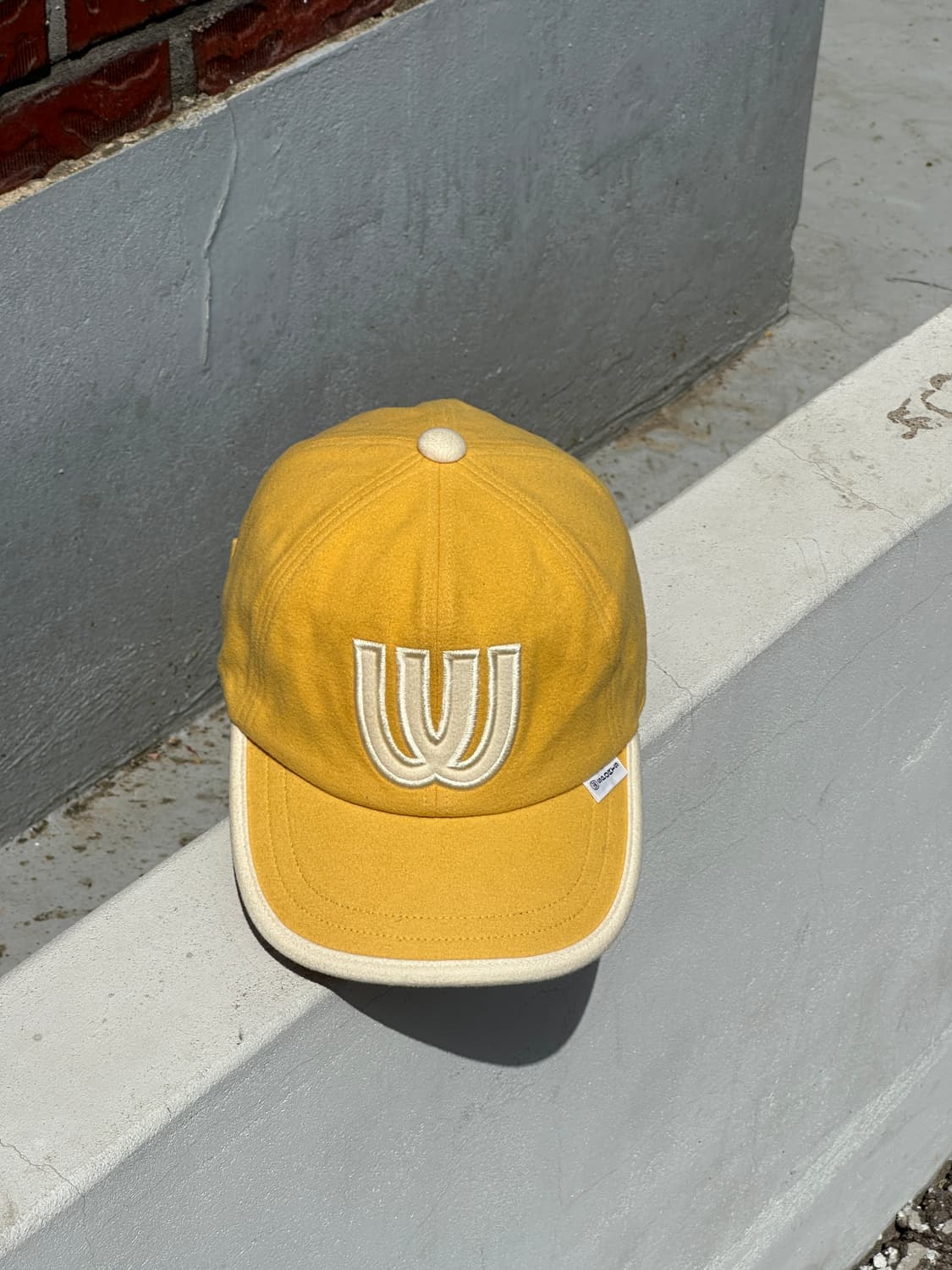 [F] MU sport 엠유스포츠 옐로우 볼캡 모자 상품이미지1