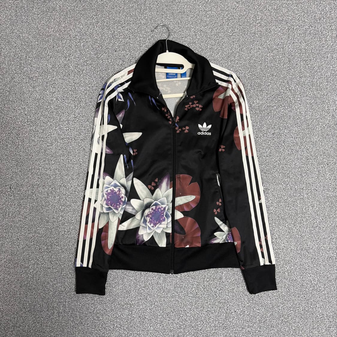 아디다스 파이어버드 백로고 플라워 져지 블랙 95 트랙탑 상품이미지1