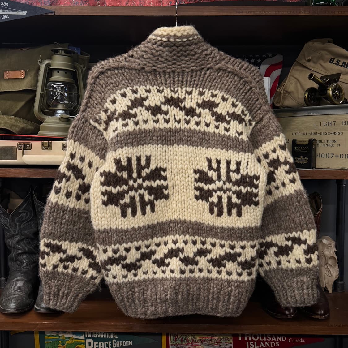 캐나디안 눈꽃 패턴 헤비 울 나무 단추 오리지널 코위찬 N225 상품이미지2