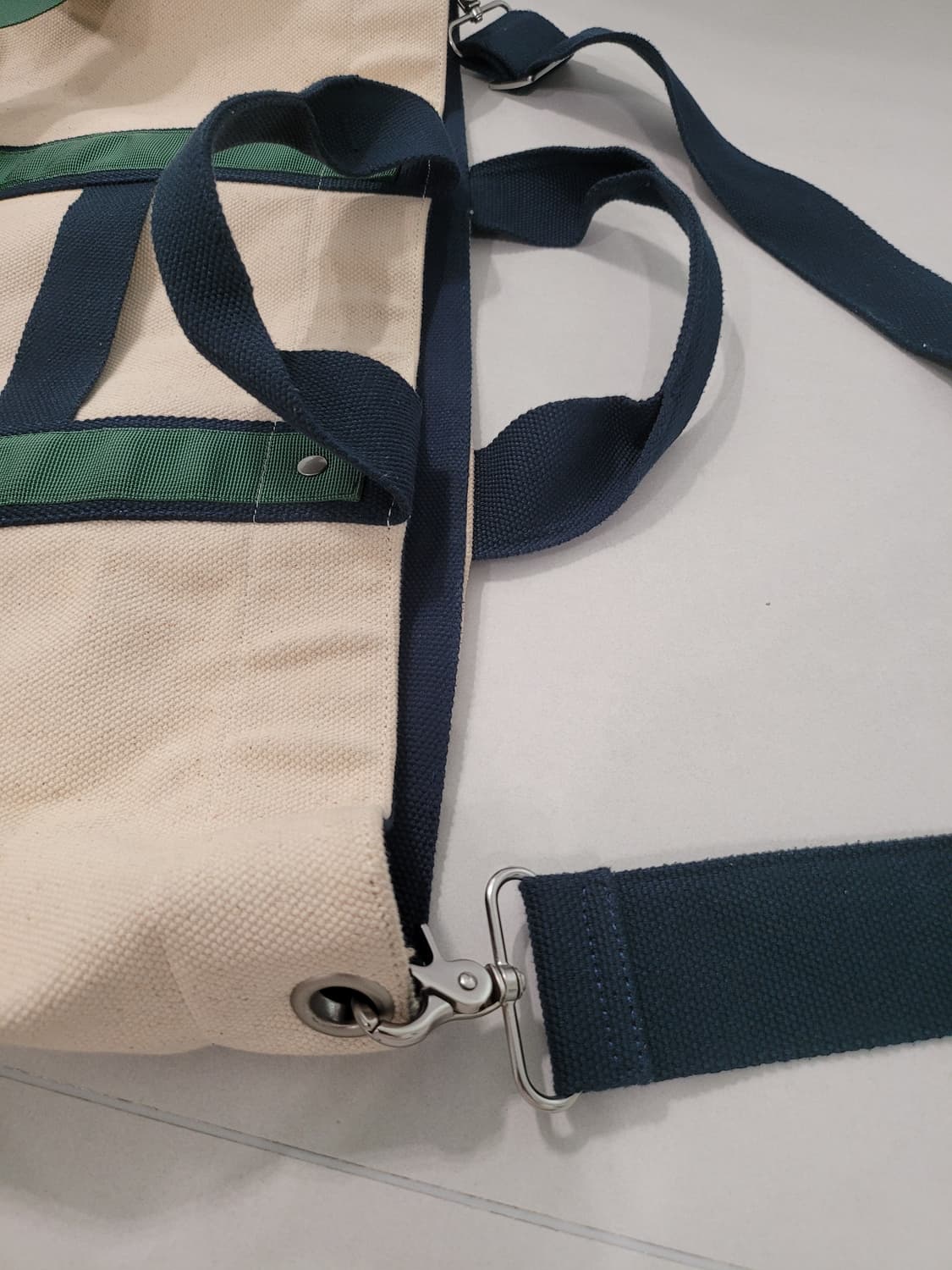 일꼬르소 정품] 일상과 여행을 잇는 감성, 웨빙 배색 캔버스 빅 토트백 상품이미지3