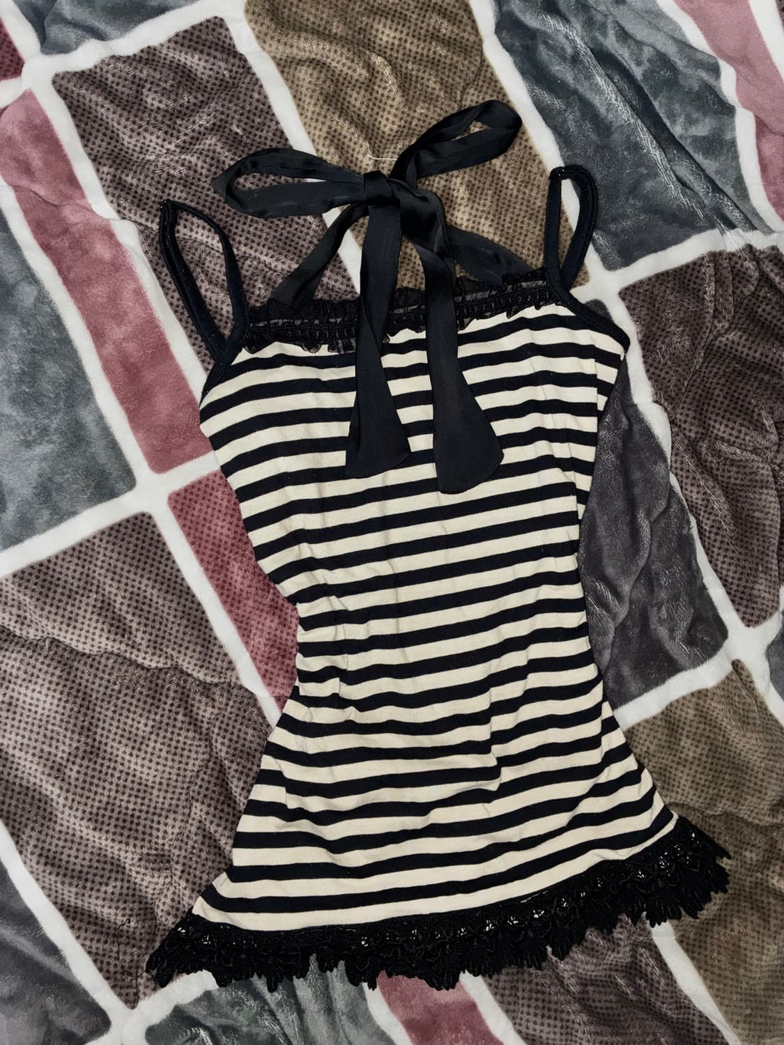 너드펑크모리 홀터넥 레이스스프라이트 나시탑 상품이미지1