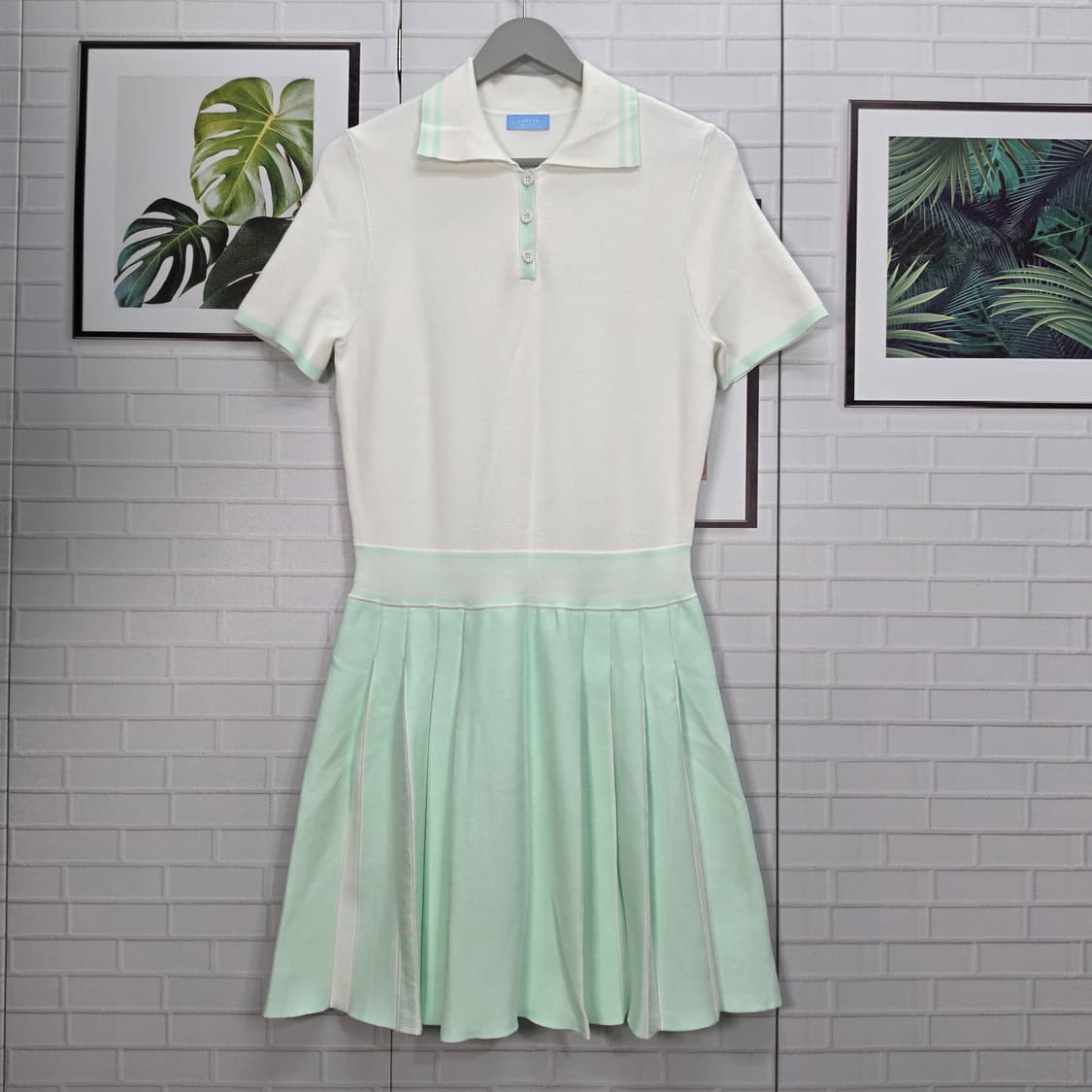 한섬 랑방블랑 골프 카라 플리츠 반팔 원피스 55반~66사이즈 새상품급 상품이미지1