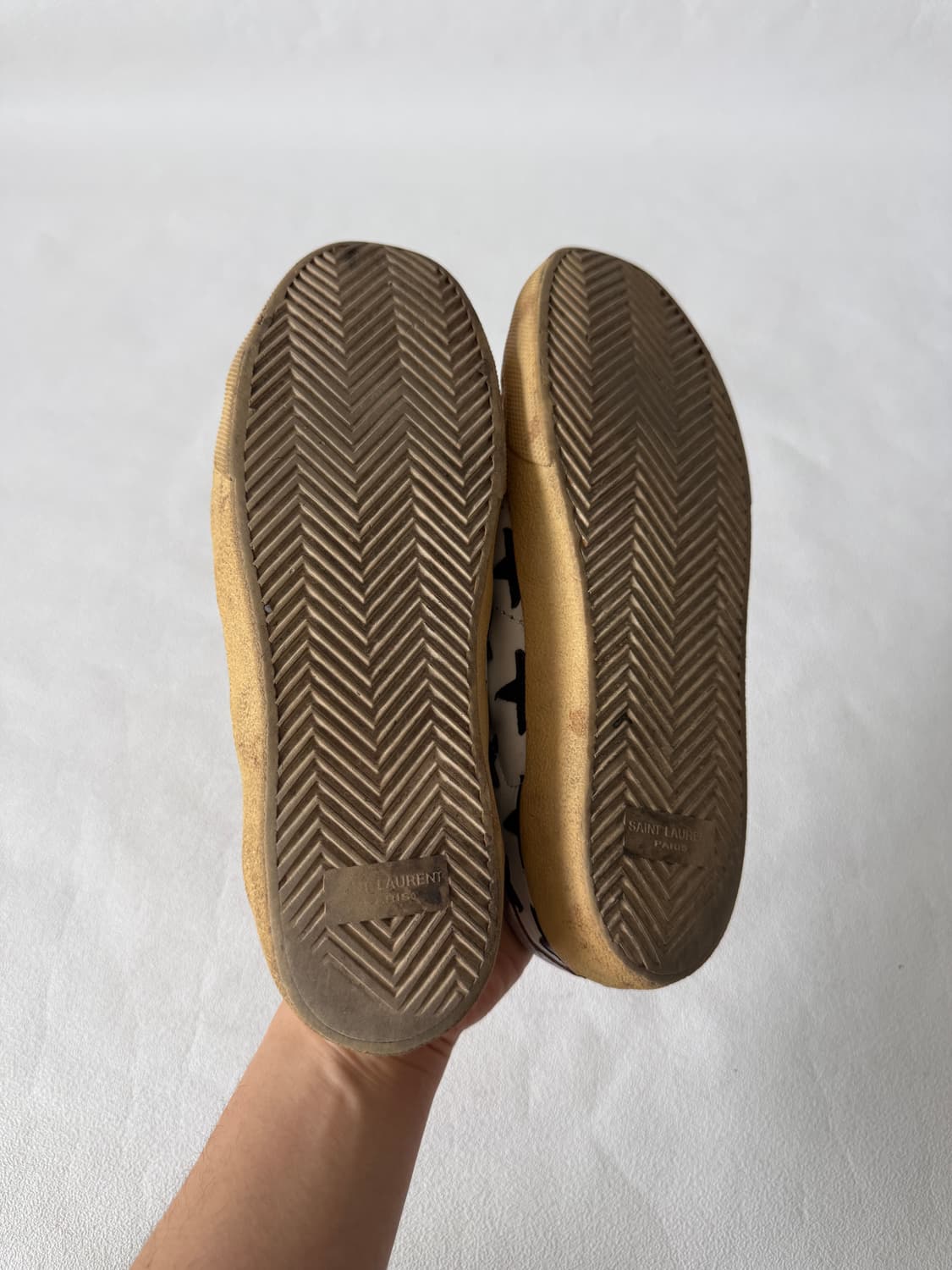 [EU39]생로랑(Saint Laurent) 클래식 스타 패치 스니커즈 상품이미지9