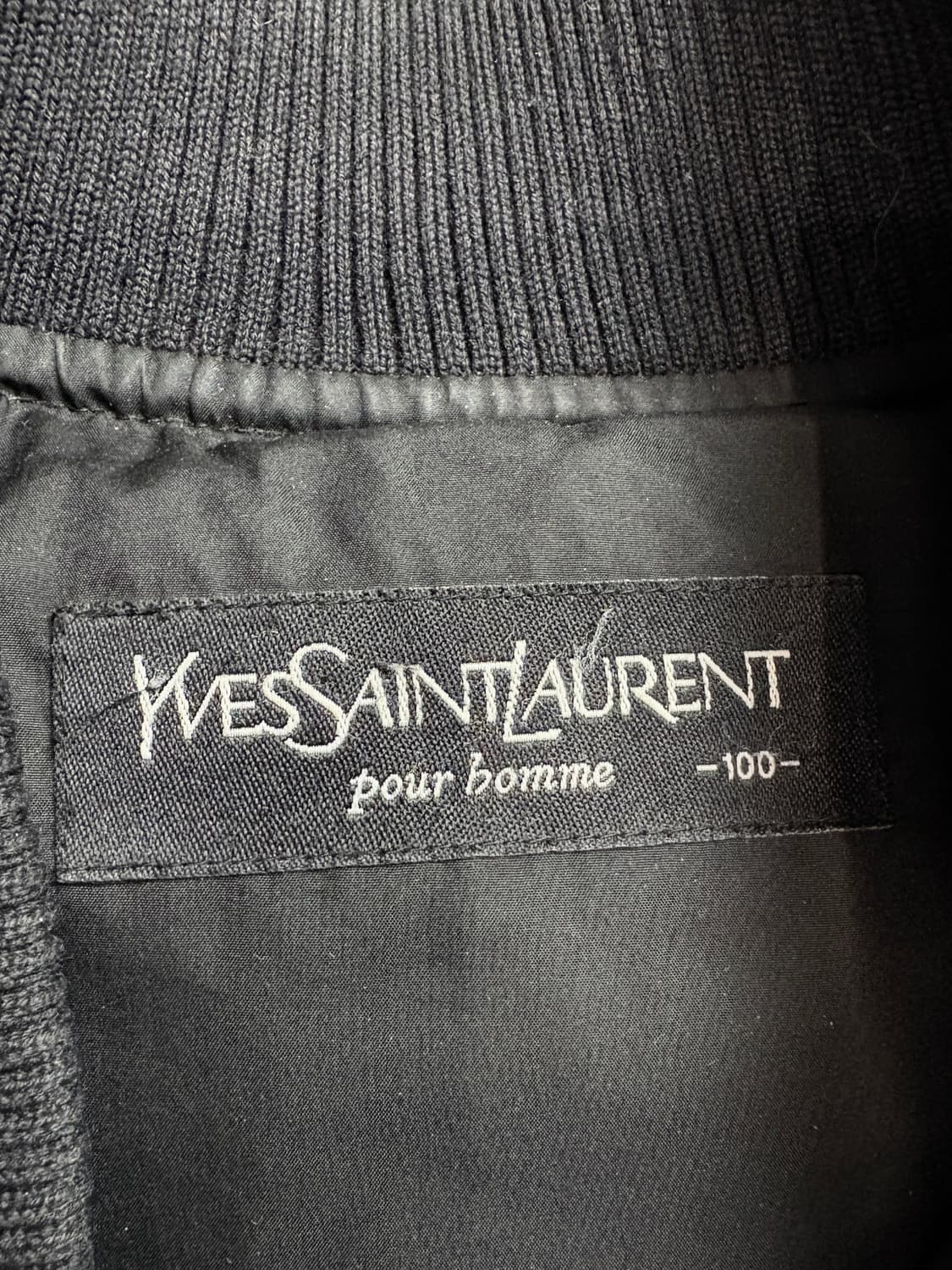 90s YSL입생로랑 자수로고 아카이브 미니멀 다운 베스트 2202 상품이미지3