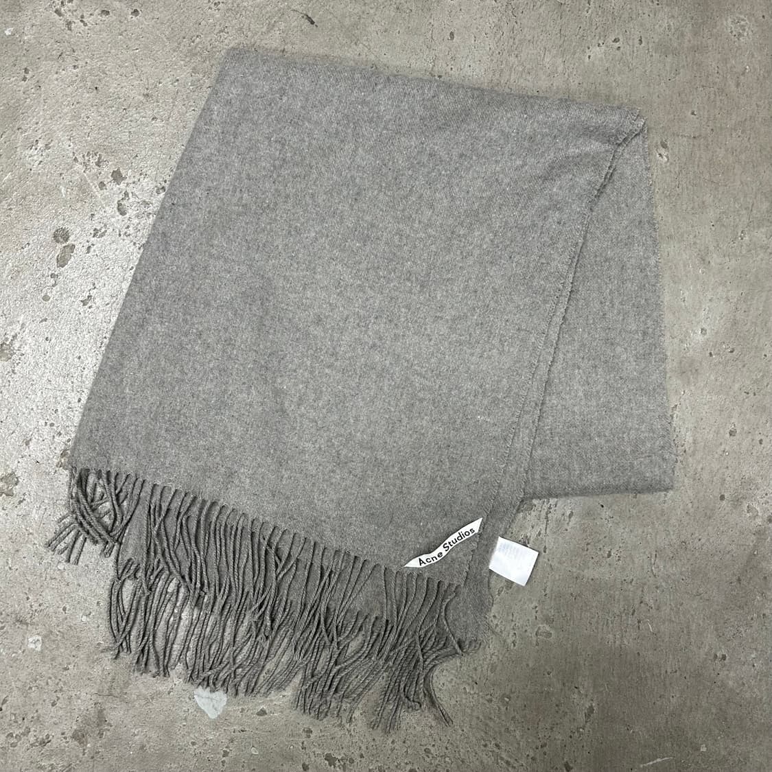 아크네스튜디오 목도리[1452] 상품이미지4