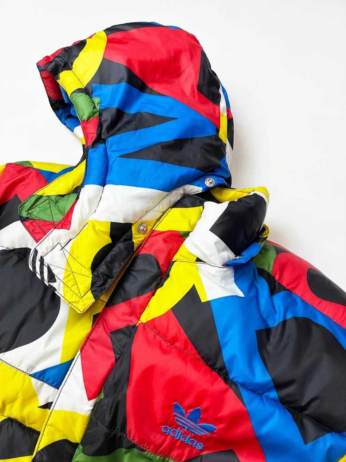아디다스 멀티 블록 패턴 대장급 푸퍼 패딩 PN5432 상품이미지4