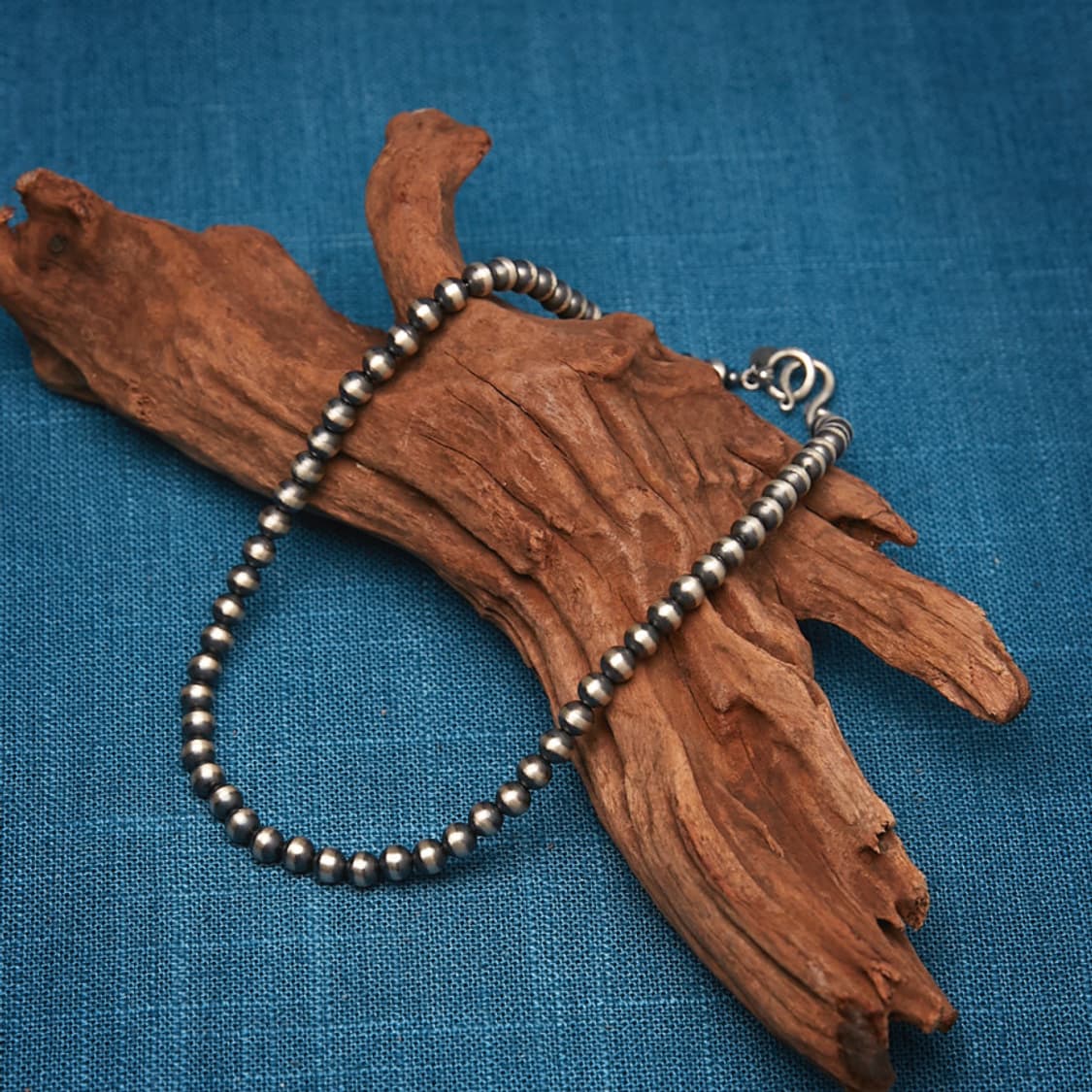 네이티브 아메리칸 / NAVAJO PEARL NECKLACE - 6mm  상품이미지3