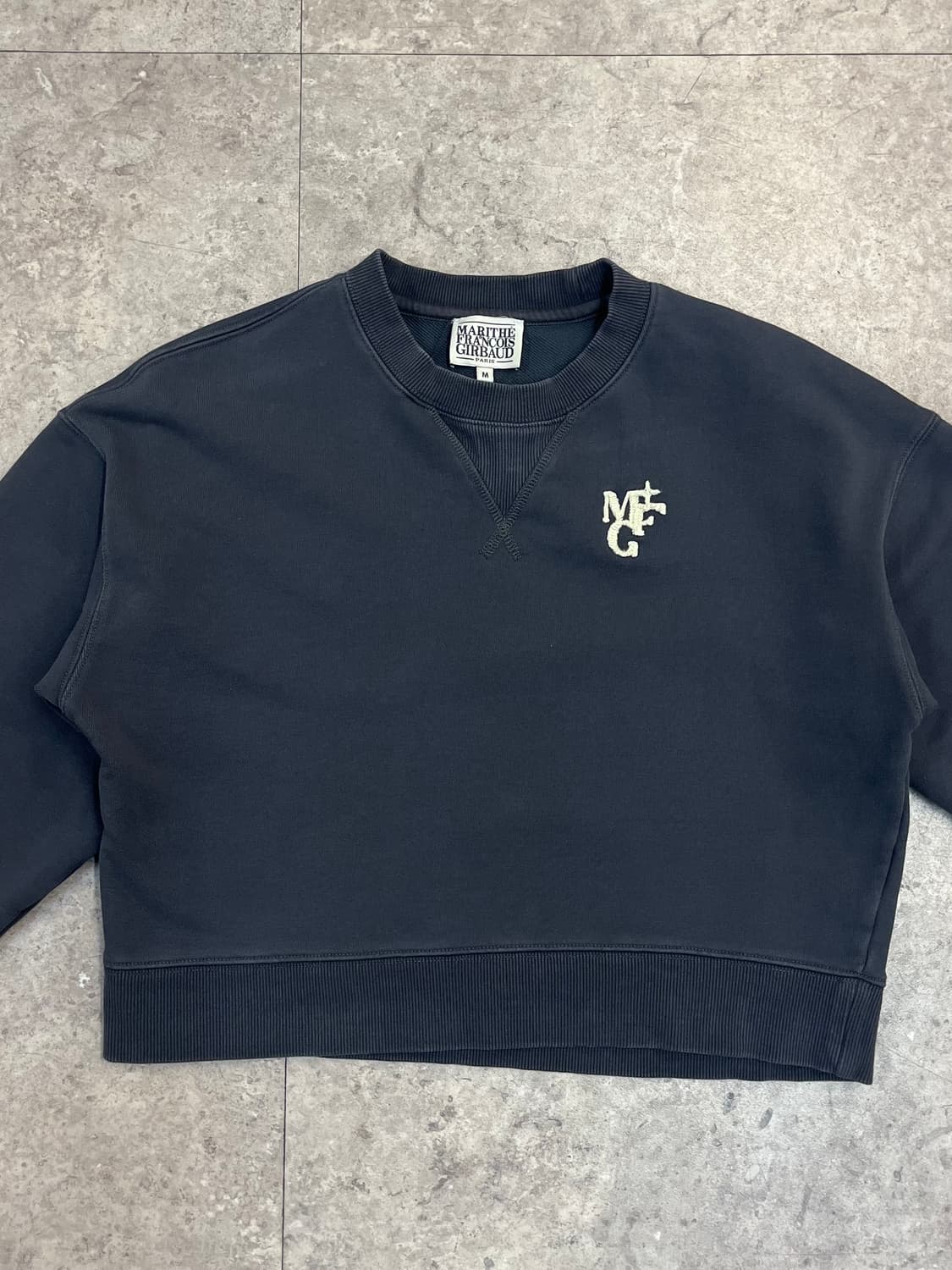 마리떼 프랑소와저버 크롭 맨투맨 차콜 M #csz4053 상품이미지4