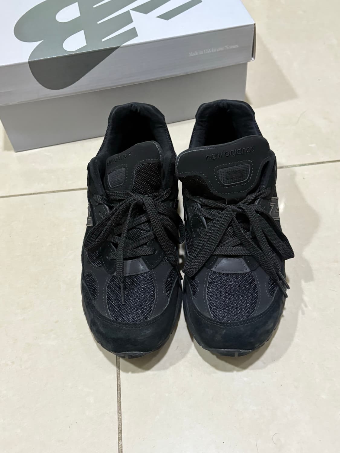 뉴발란스 992 코어블랙 us7 250 상품이미지3