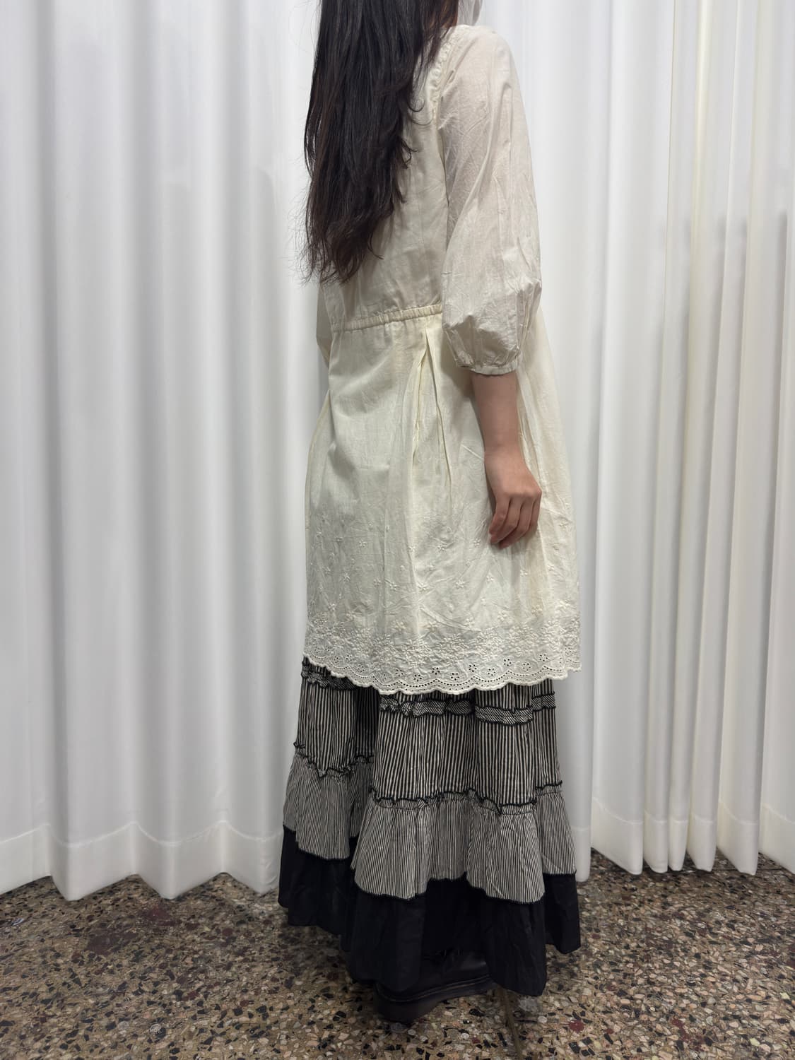earth music& mori blouse 상품이미지5
