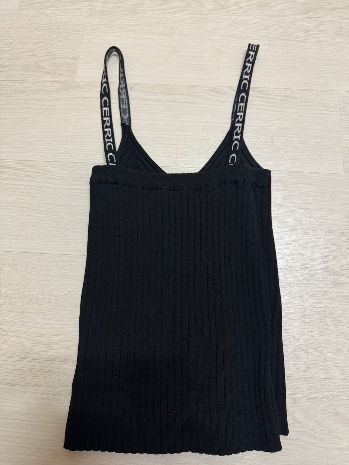 세릭 JACQUARD 스트랩 슬리브리스 블랙 상품이미지9