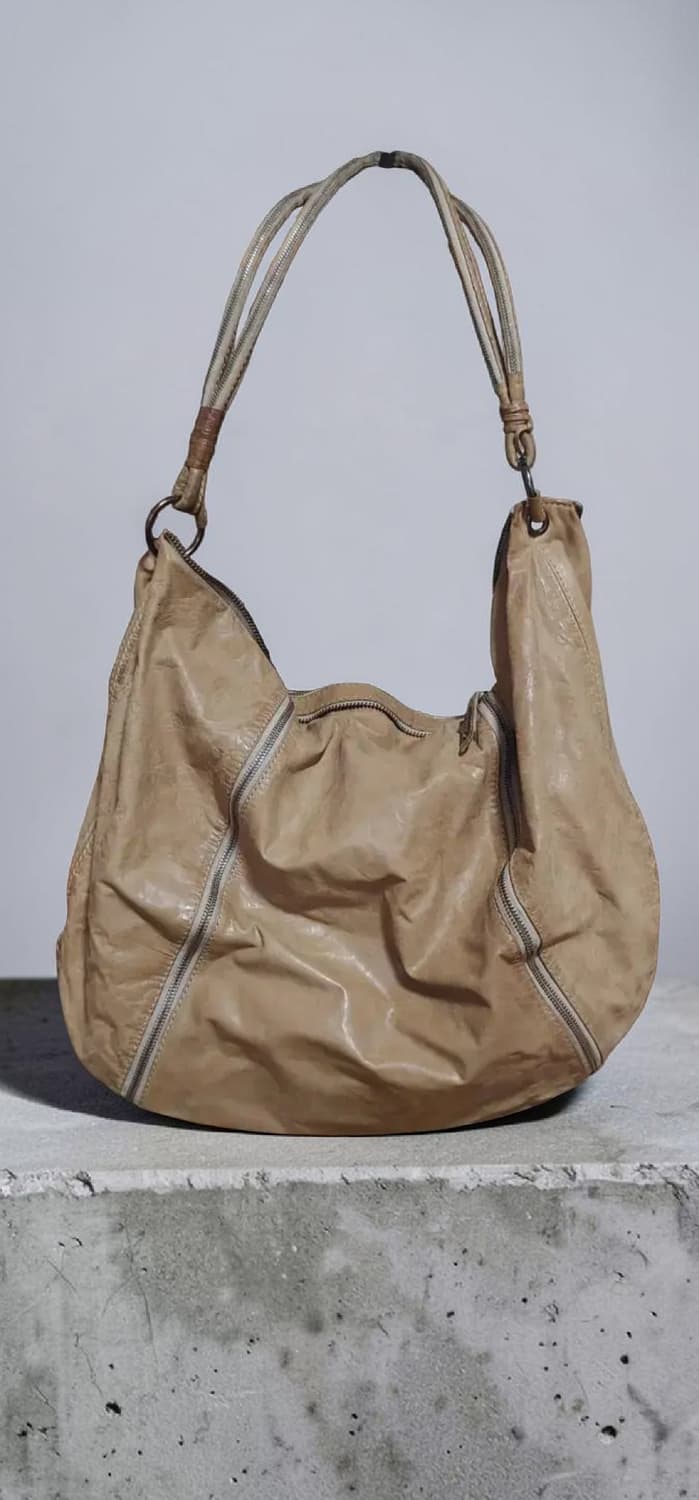 디젤 양가죽 빅숄더백 상품이미지1