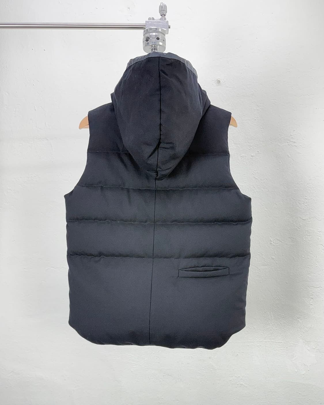 언더커버 리즘 조니오 블랙 히든 후디 다운 패딩 베스트 상품이미지5