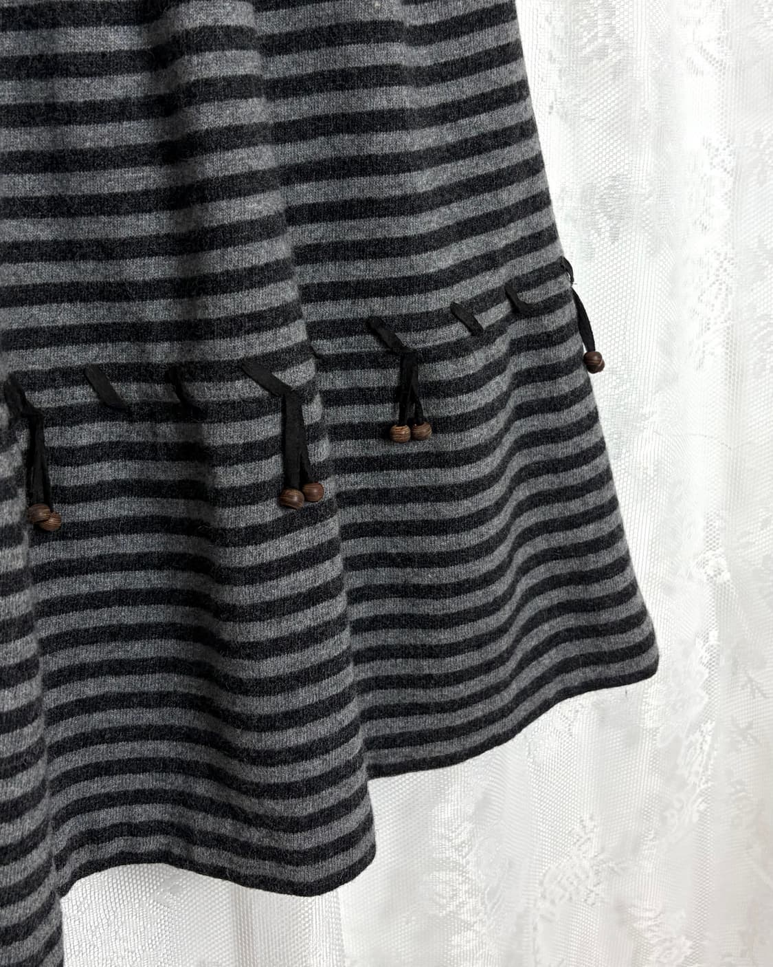 Wood bead stripe midi skirt 상품이미지4