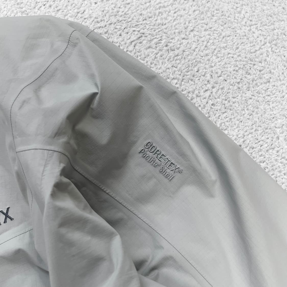 아크테릭스 베타SL 고어텍스 자켓 상품이미지3