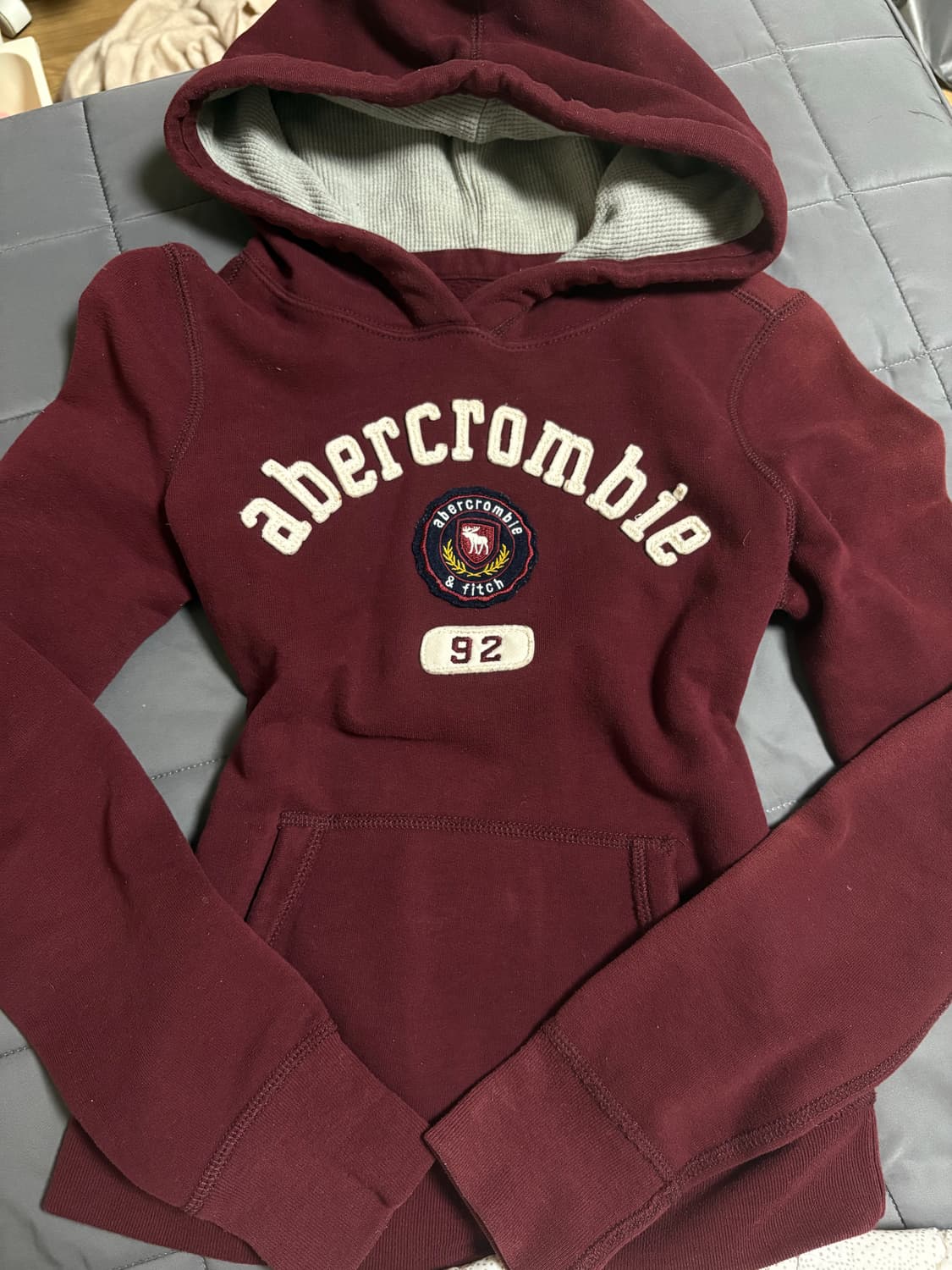 아베크롬비 버건디 키즈 상품이미지1