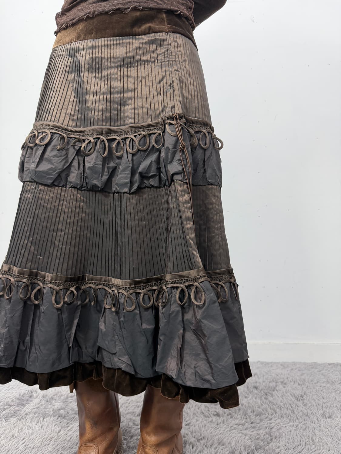 Hiroko Koshino Textured Ruffle Skirt 상품이미지2