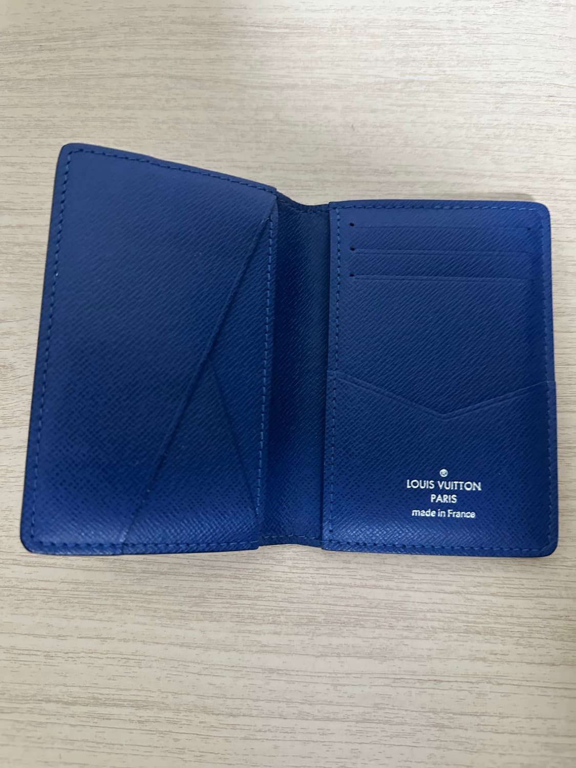 루이비통 포켓 오거나이저 타이가라마 코발트 블루 (M30301)  상품이미지4