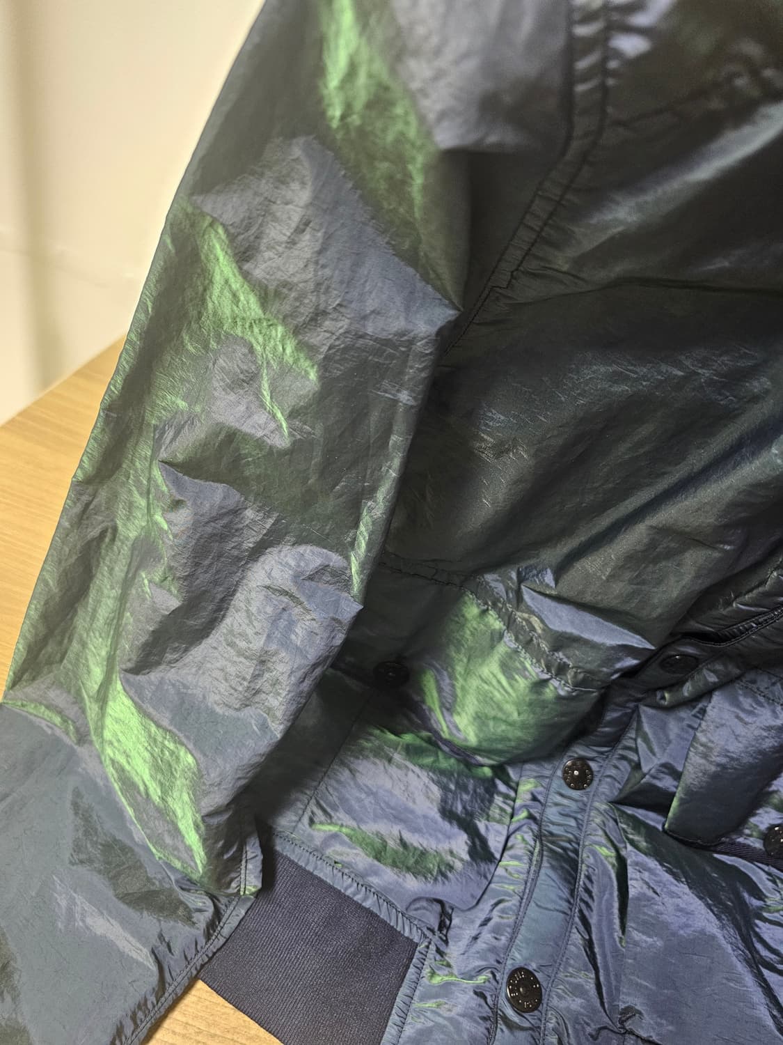 스톤아일랜드 NYLON METAL WATRO COLOUR WEFT 자켓 상품이미지9