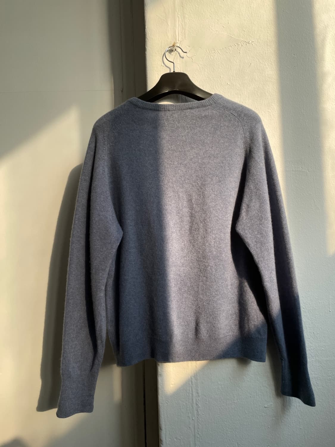 버버리 크레스트 로고 램스울 니트 상품이미지4