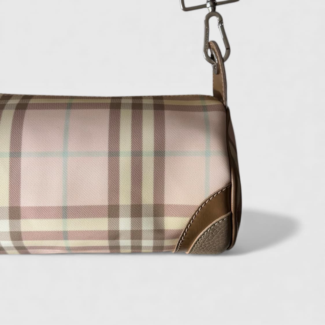 Burberry bag 상품이미지2