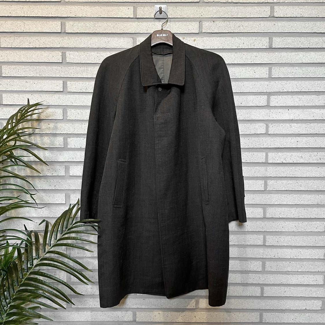 JPN VINTAGE 트렌치코트 칼라넥 레글런 소매 버튼 디테일 차콜 상품이미지1