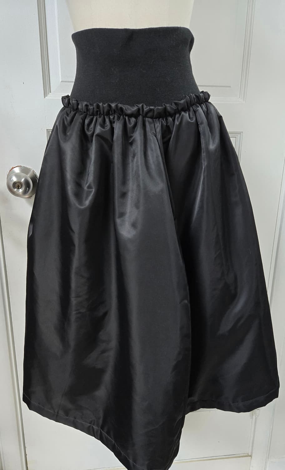 리이 오프숄더니트 더블스탠다드 패딩스커트 상품이미지9