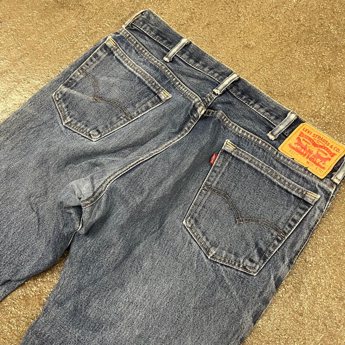 리바이스517 부츠컷 리페어진 (35“) 상품이미지4