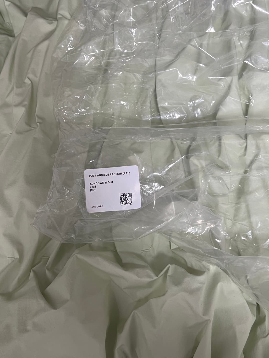 (XL) 포스트아카이브팩션 4.0+ right 패딩 (LIME) 상품이미지3