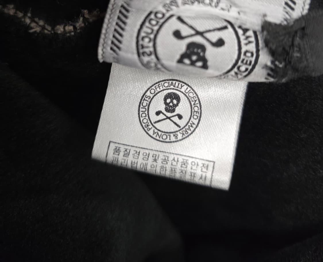 마크앤로나 남성 그레이 터틀넥 니트.
싸이즈 100.  택포 상품이미지8