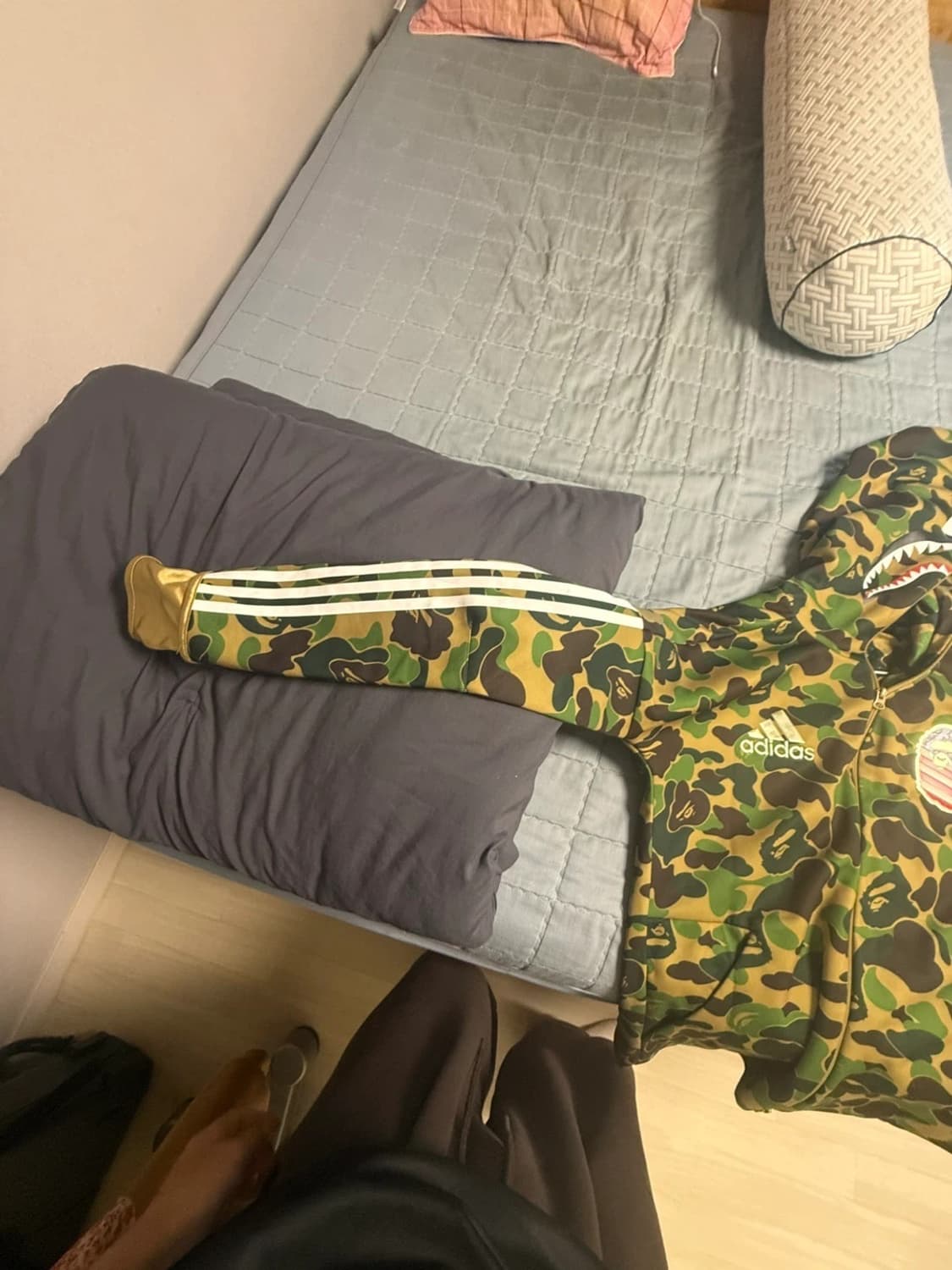 베이프X아디다스 콜라보 후드집업 상품이미지2