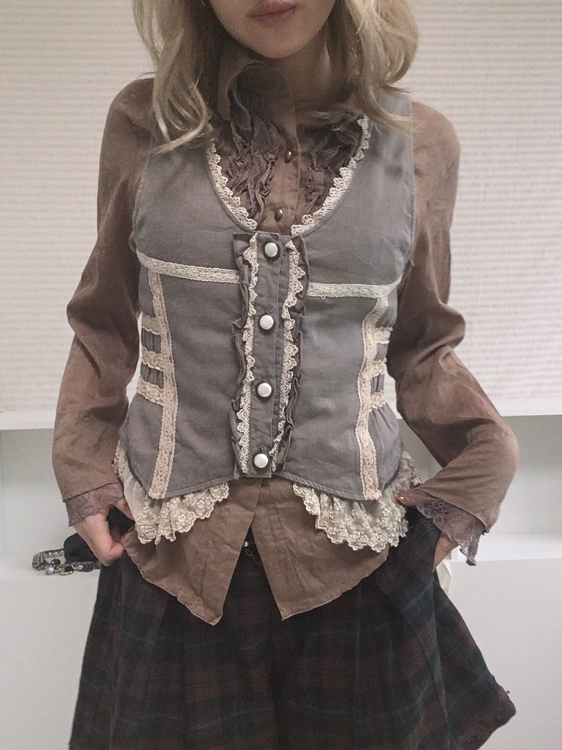 axes femme vintage antique lace vest 상품이미지4