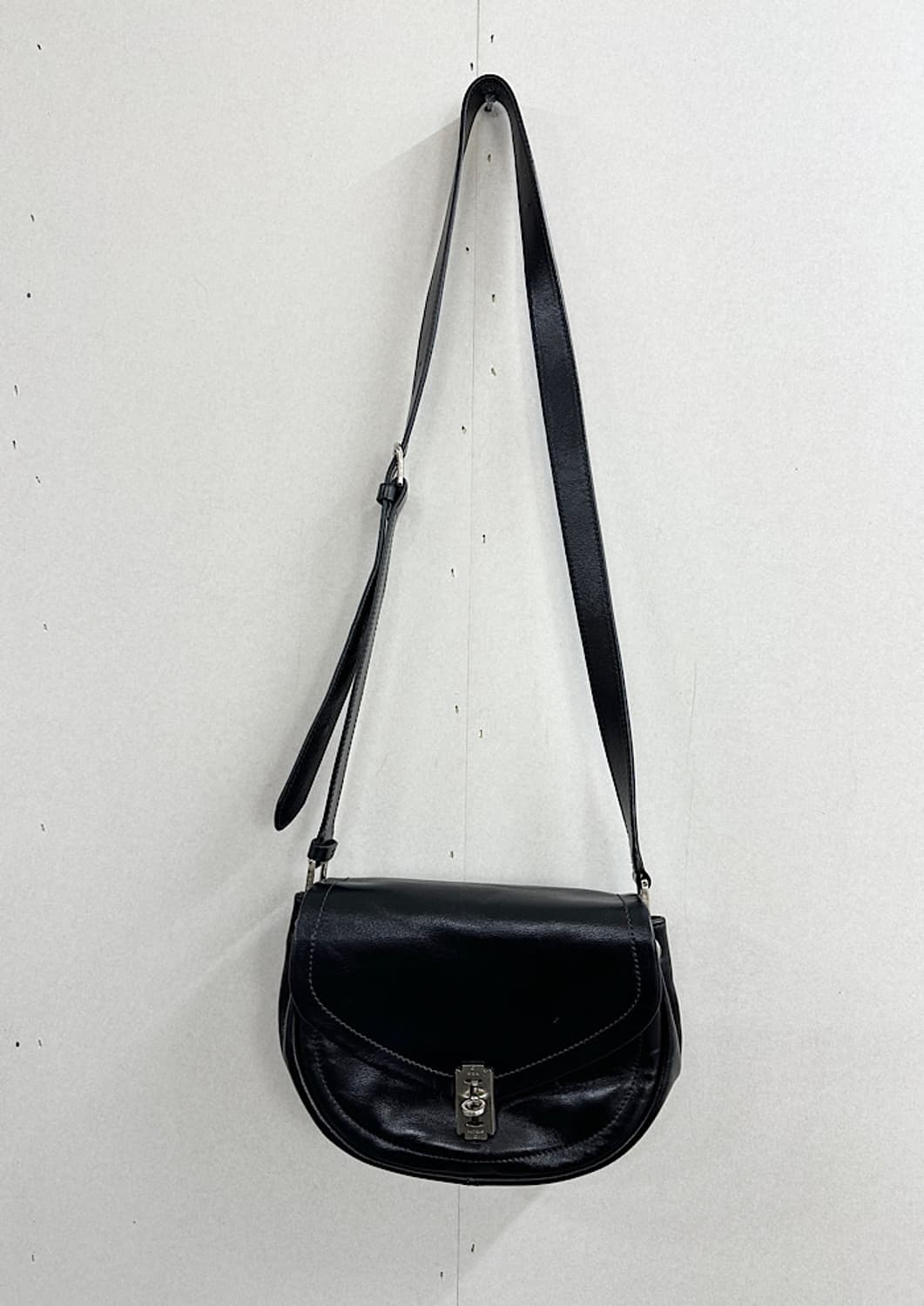 분크 숄더백  상품이미지1