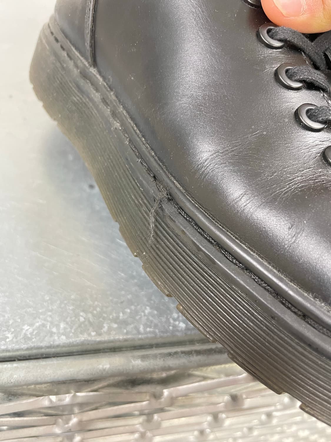 닥터마틴 단테 블랙 uk8 상품이미지8