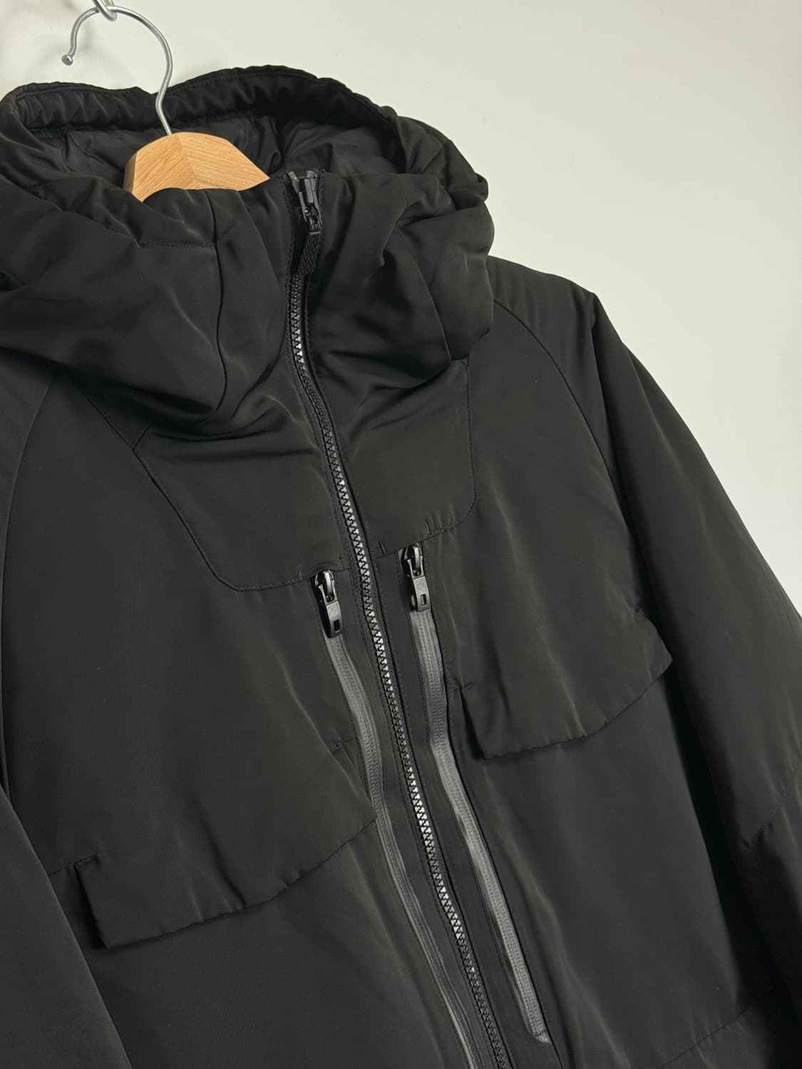 유니클로 X 화이트마운티니어링 하이브리드 다운 파카 패딩 블랙 L 상품이미지3