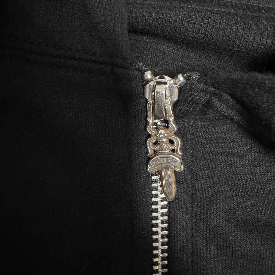 XL) 크롬하츠 홀스슈 플로랄 플리스 헤비웨이트 집업 후드 블랙 상품이미지6