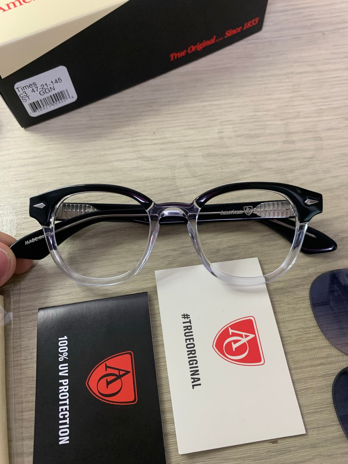 [47] 아메리칸 옵티컬 블랙크리스탈 미사용 선글렌즈 상품이미지2