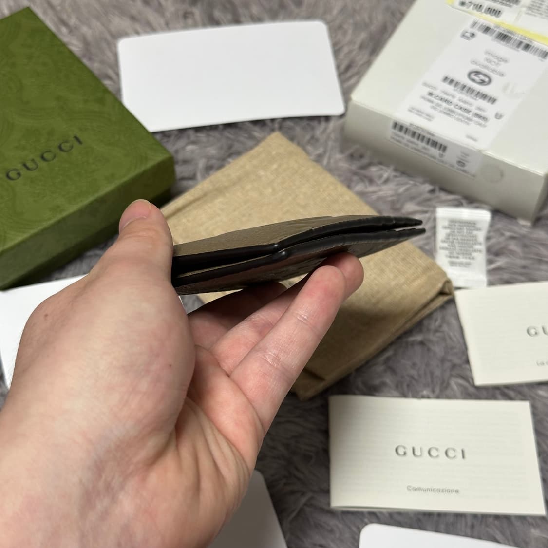 [미사용/새상품] 구찌 점보 GG 레더 오거나이저 카드지갑 베이지 상품이미지7