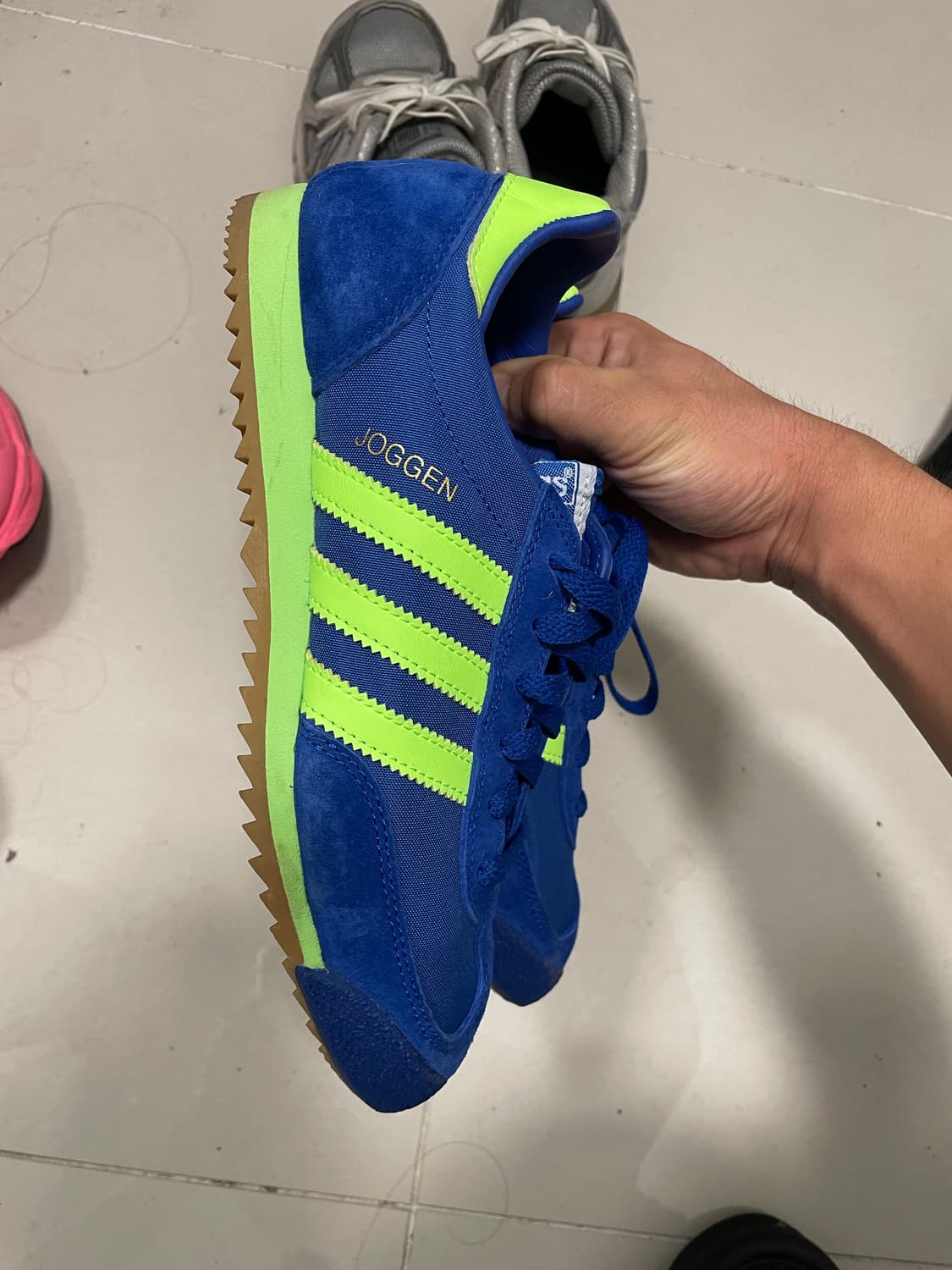 아디다스 조겐 (230) 상품이미지2