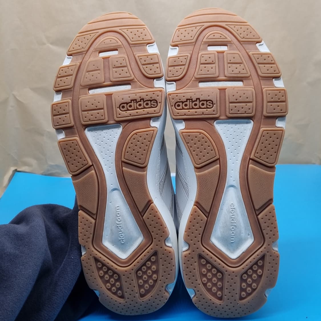 아디다스 크레이지 카오스2.0 남성운동화285 상품이미지3