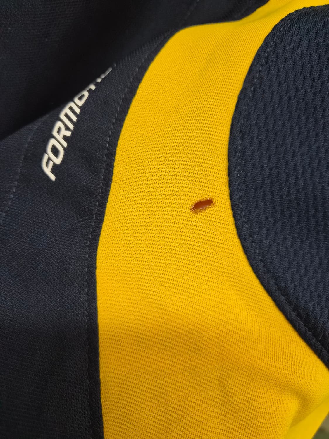 L) 아디다스 00's 포모션 트레이닝 탑 팝니다 상품이미지3