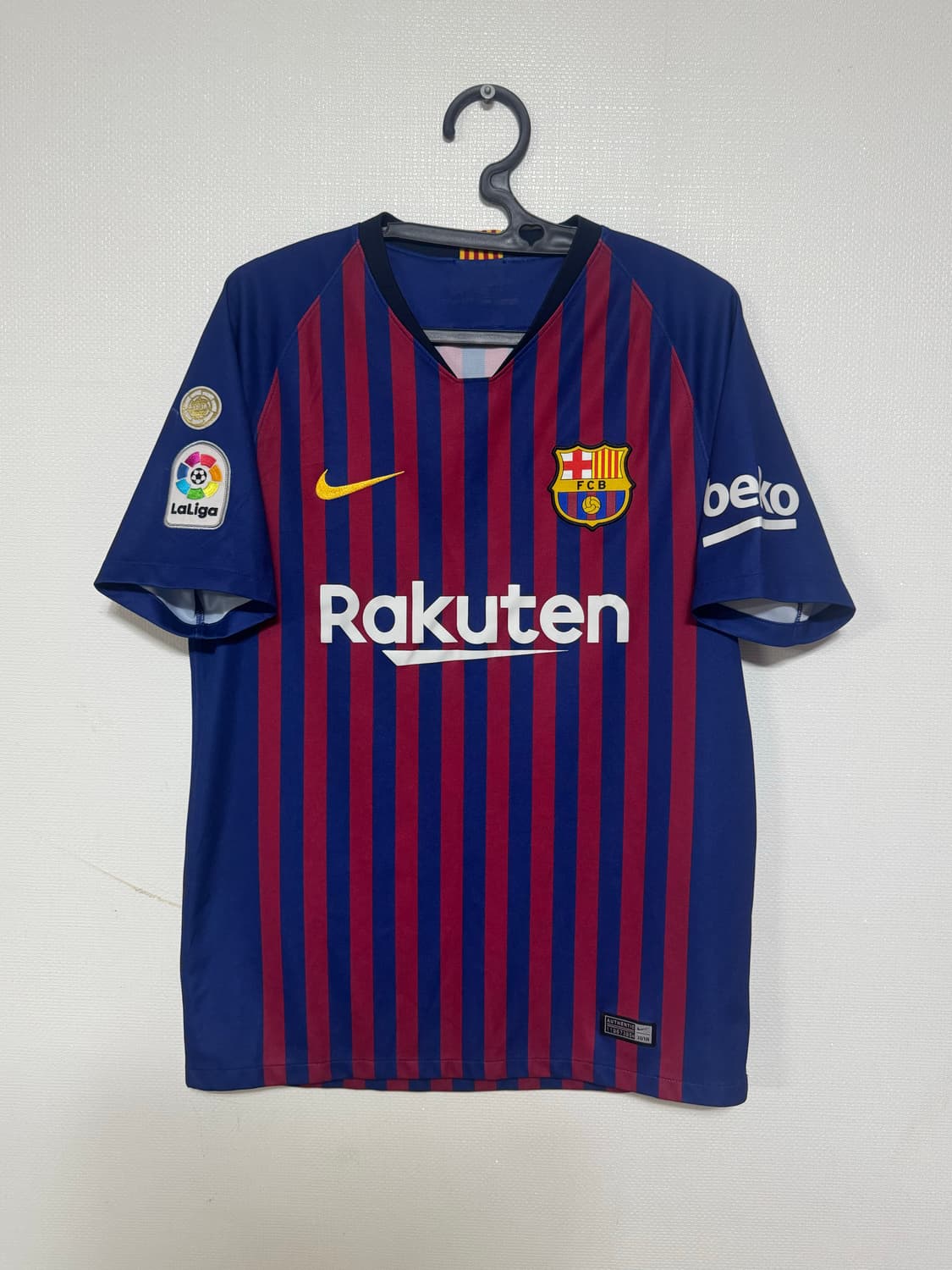 나이키 바르셀로나 18-19 홈 유니폼 반팔티 상품이미지1