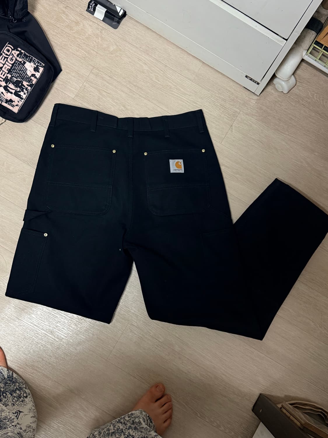 해외판 칼하트 wip 더블니 블랙 린스드 33x32 상품이미지4