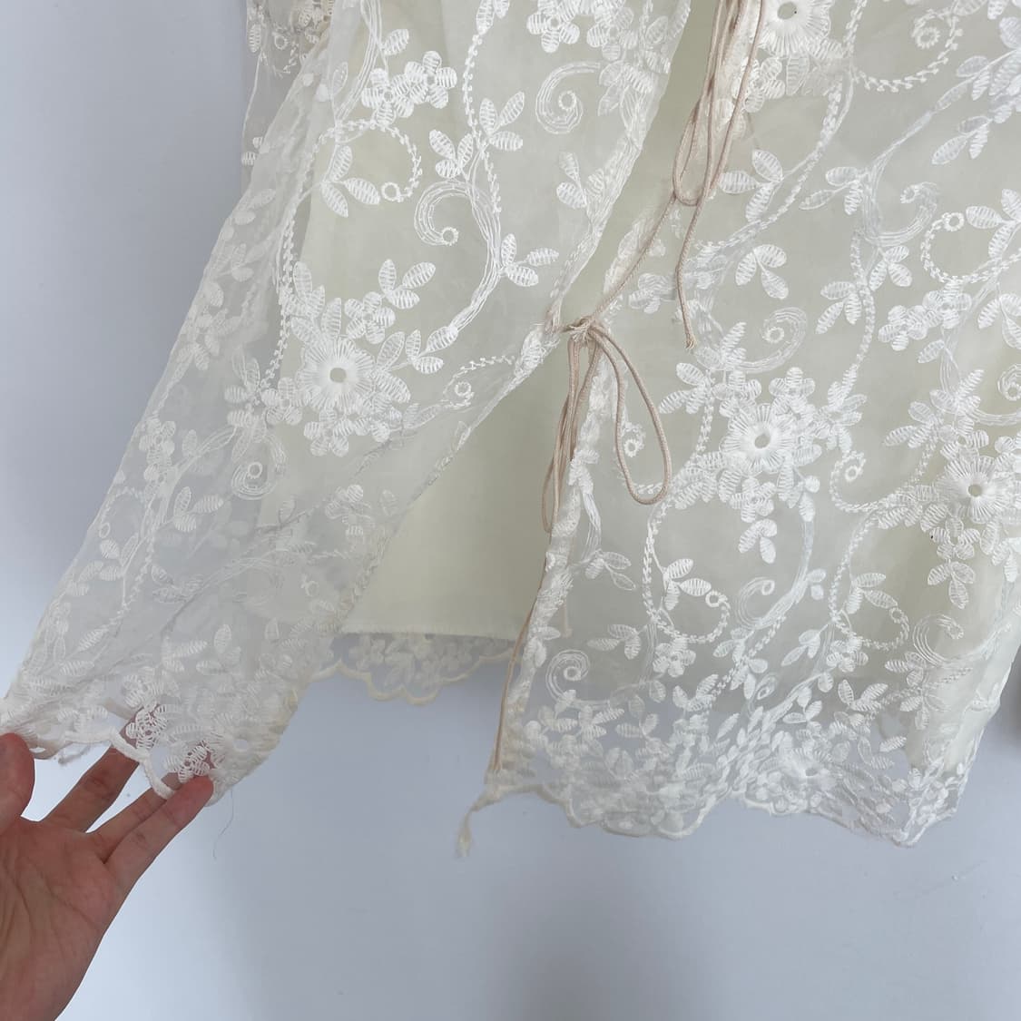 재팬 빈티지 풀 레이스 암 & 백 오픈 아일렛 디테일 블라우스 상품이미지8