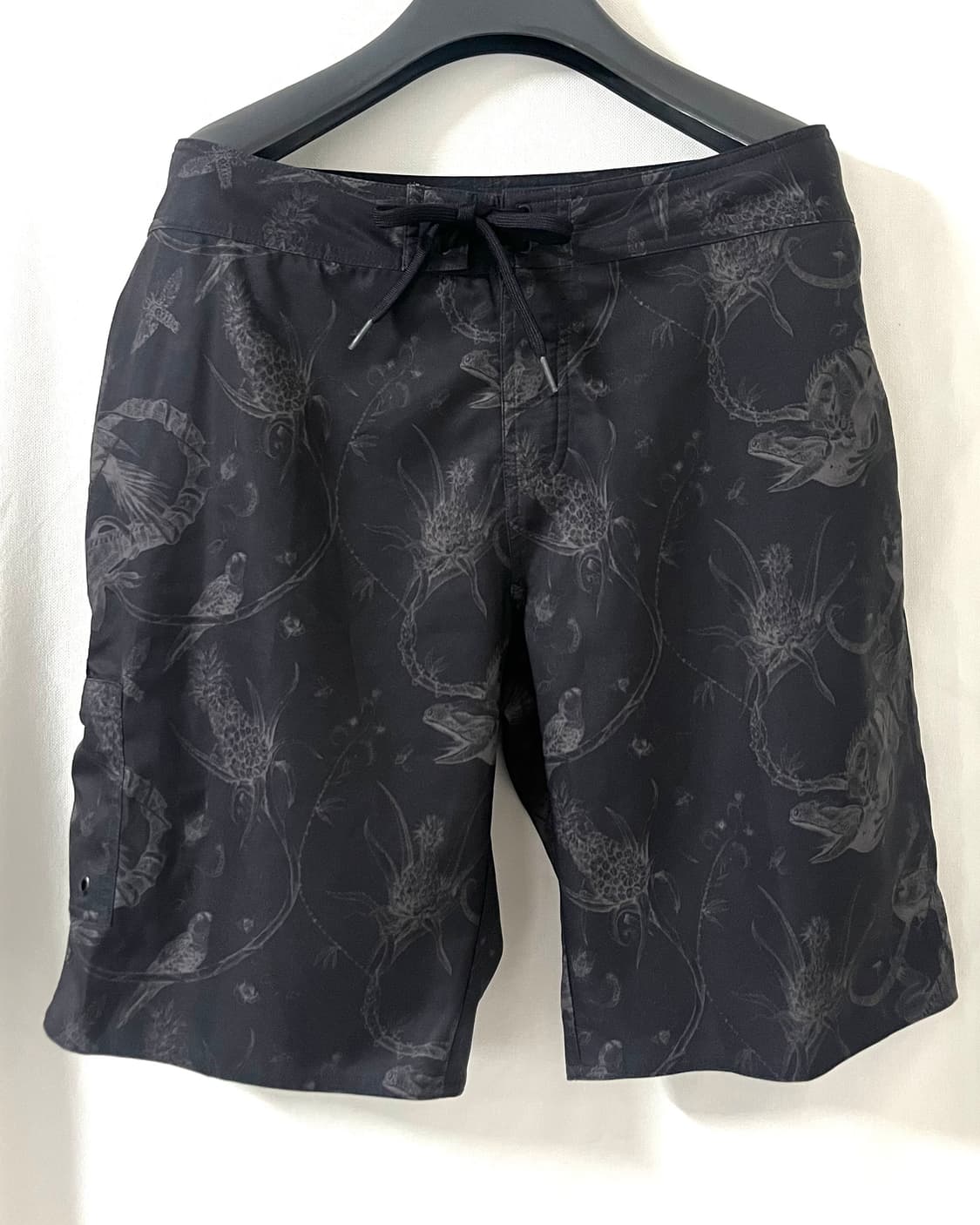 나이키 ACG 블랙 패턴 반바지 상품이미지1