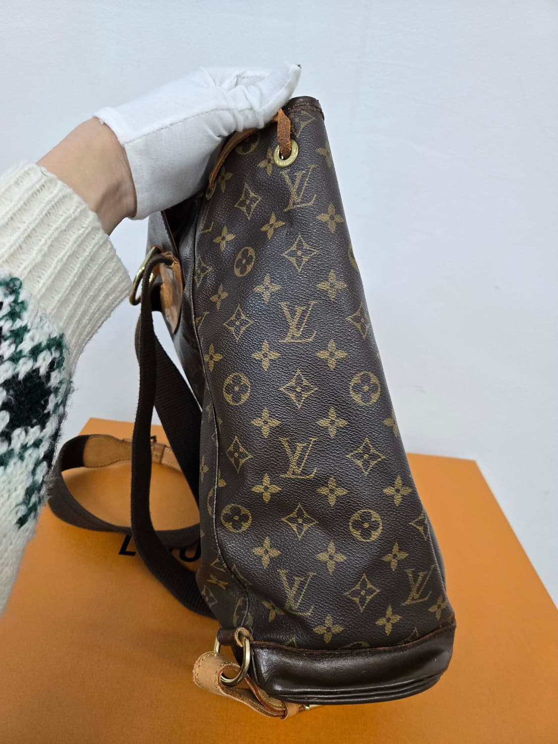 [정품 보증서] 루이비통 몽수리 백팩 상품이미지5