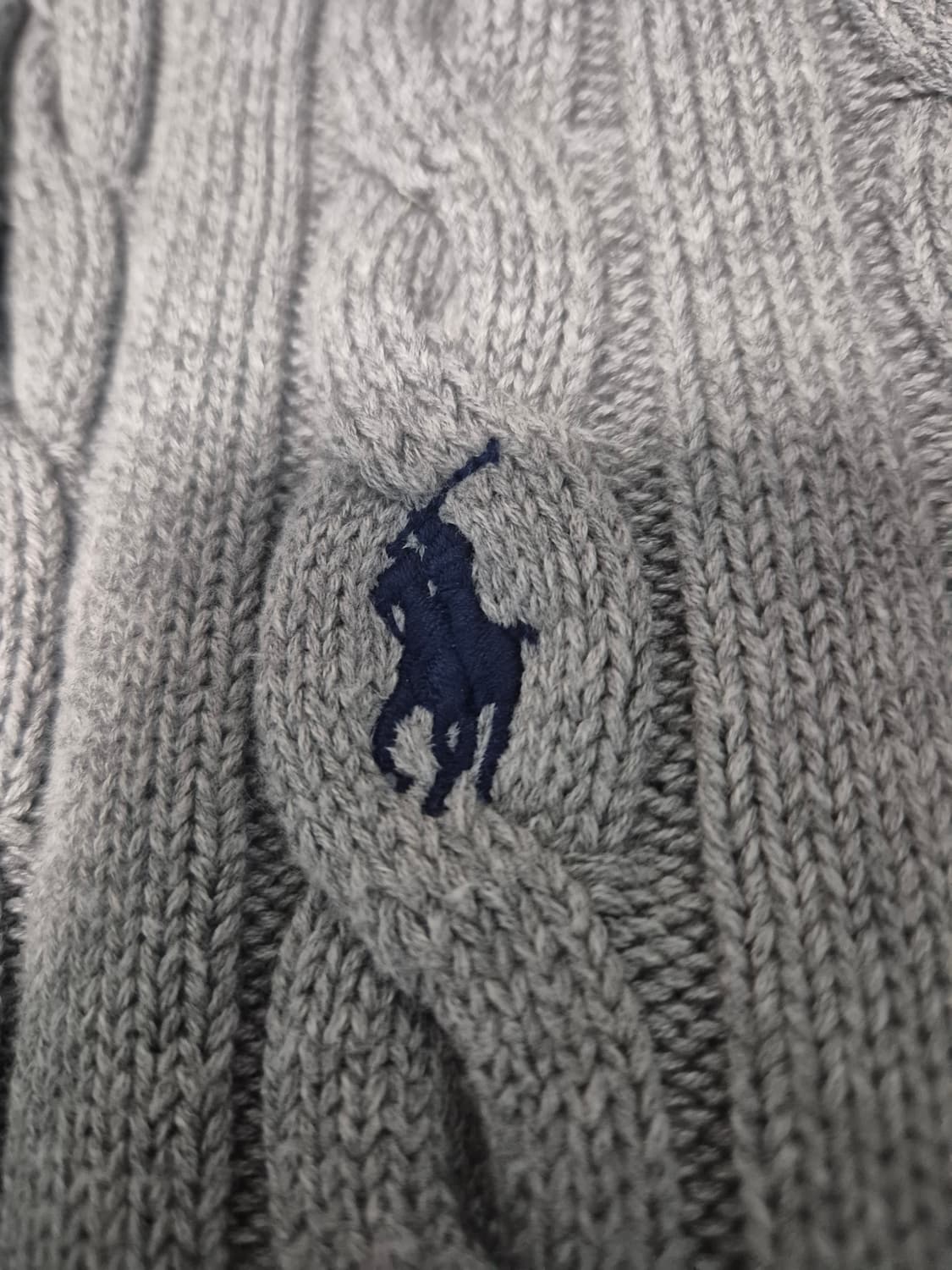 폴로 반집업 니트 m (실착1회) 돈 필요해서 빨리 팔아요 상품이미지3