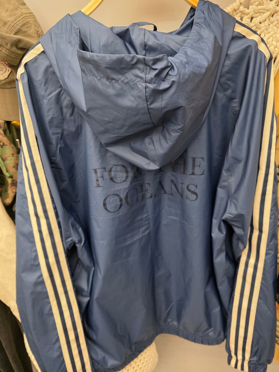 아디다스 멜로우 라이드 클럽 바람막이 상품이미지7